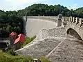 Staumauer am Überlauf Bobertalsperre