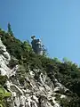 Die Steinerne Agnes, Position am Hang