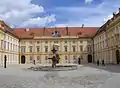 Prälatenhof, Blick rückwärts Richtung Osten