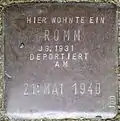 Stolperstein für ein Romm, Stein-Nr. 100 (Holzmarkt 1)