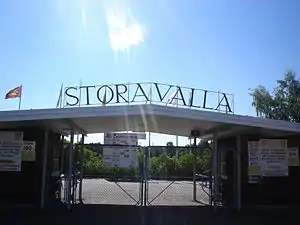 Eingang des Stora Valla (2005)