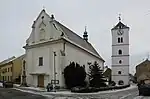 Pfarrkirche St. Martin und Wachturm(Farní kostel sv. Martina a strážní věž)