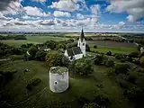 Kirche und Kastal