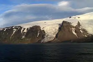 Eisfall und Zunge des Svend-Foyn-Gletschers am Beerenberg