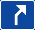 Richtung, halbrechtsweisend