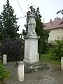 Nepomuki-Szent-János-Statue