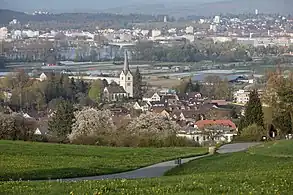 Tägerwilen mit Konstanz im Hintergrund