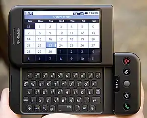 T-Mobile G1 mit Android und verschiebbarer Hardwaretastatur (2008)