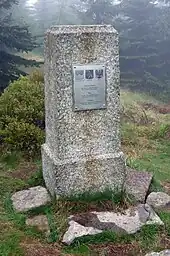 Am höchsten Punkt der Oberlausitz: Tafelstein im Isergebirge (1072 m)