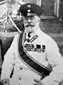 Das Abzeichen eines Geheimrats an der Uniform: Drei Sterne mit dem passenden Emblem der Behörde bzw. des Ministeriums
