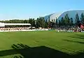Das Tapiolan urheilupuisto im Jahr 2007. Dahinter liegt die hoch aufragende Esport Arena.