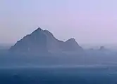 Tearaght, von Inishtooskert aus gesehen