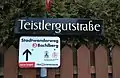 Form 3: Ältere Linzer Straßenschilder nach einer Schrift von Friedrich Neugebauer, 1950er Jahre (digitalisiert CAT Linz)
