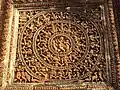 Bishnupur – Terrakotta-Relief am Shyamrai-Tempel (Krishna und Tänzerinnen)