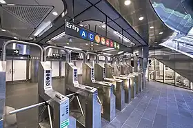 Zugang zu den Stationen