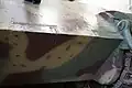 Verzahnte verschweißter Stahl an einem Tiger II (150 mm oben, 100 mm unten)