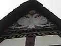Tilly-Haus Doppeladler in der Giebelspitze 2019