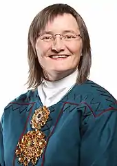Foto einer Frau in samischer Tracht
