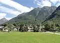 Dorf Torre mit den Berg Sosto im Hintergrund