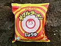 Instant-Ramen als Blockform in Tüte