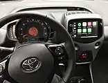 Armaturen mit "Apple CarPlay"-Integration und Klimaautomatik