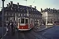 Triebwagen der ELRT, Serie 500, in der Wendeschleife um das Theater in Lille, 1982