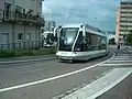 Umleitungsverkehr (mit dem Hilfsantrieb) ohne Oberleitung und Spurführung