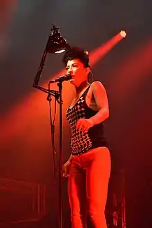 Atina Tabé (ausgeschieden)