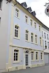 Architekturteile und Keller