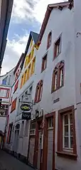 Wohn- und Geschäftshaus