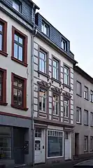 Wohn- und Geschäftshaus