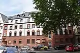 Wohn- und Geschäftshaus