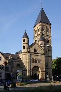 Katholische Pfarrkirche St. Paulus