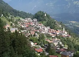 Trin und die Ruine Canaschal