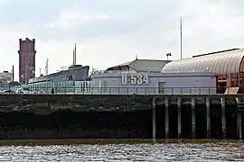 Blick vom Mersey auf das Ausstellungs­gelände