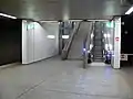 Aufgang von der Bahnsteigebene zum Verteilergeschoss