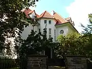 Das Institut für Katholische Theologie befindet sich an der Ecke Schloßstraße/Kolpingstraße.