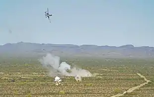 Training auf der Barry M. Goldwater Rangemit Übungsbomben und Bordkanone
