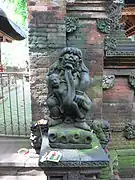 Statue des Tempels