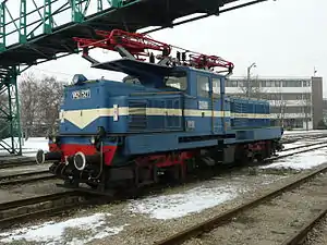 V42,527 im Bahnhistorischen Park (2010)