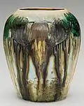 Adelaide Alsop Robineau: Vase mit Elchmotiv, circa 1907-08. The Metropolitain Museum of Art