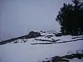 Reste der alten Burganlage mit Turmruine