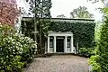 Eingang der Villa