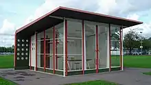Tankstellenhäuschen von Jean Prouvé