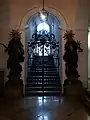 Tor zum Stiegenaufgang