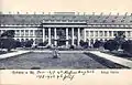 Schlossvorplatz mit Brunnen, vor 1903
