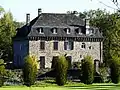 Château de Mirabeau im Ortsteil Le Saillant