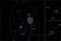 Flugbahnen von Voyager&nbsp;1 (rot) und Voyager&nbsp;2 aus drei ver­schie­denen Perspektiven