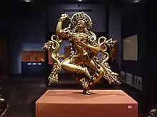 tanzende Vajra-Yogini, vergoldete Bronze, Tibet, LACMA, (15./16 Jh.)