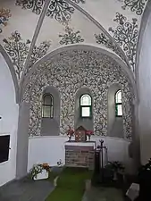 Blick in die romanische Kapelle